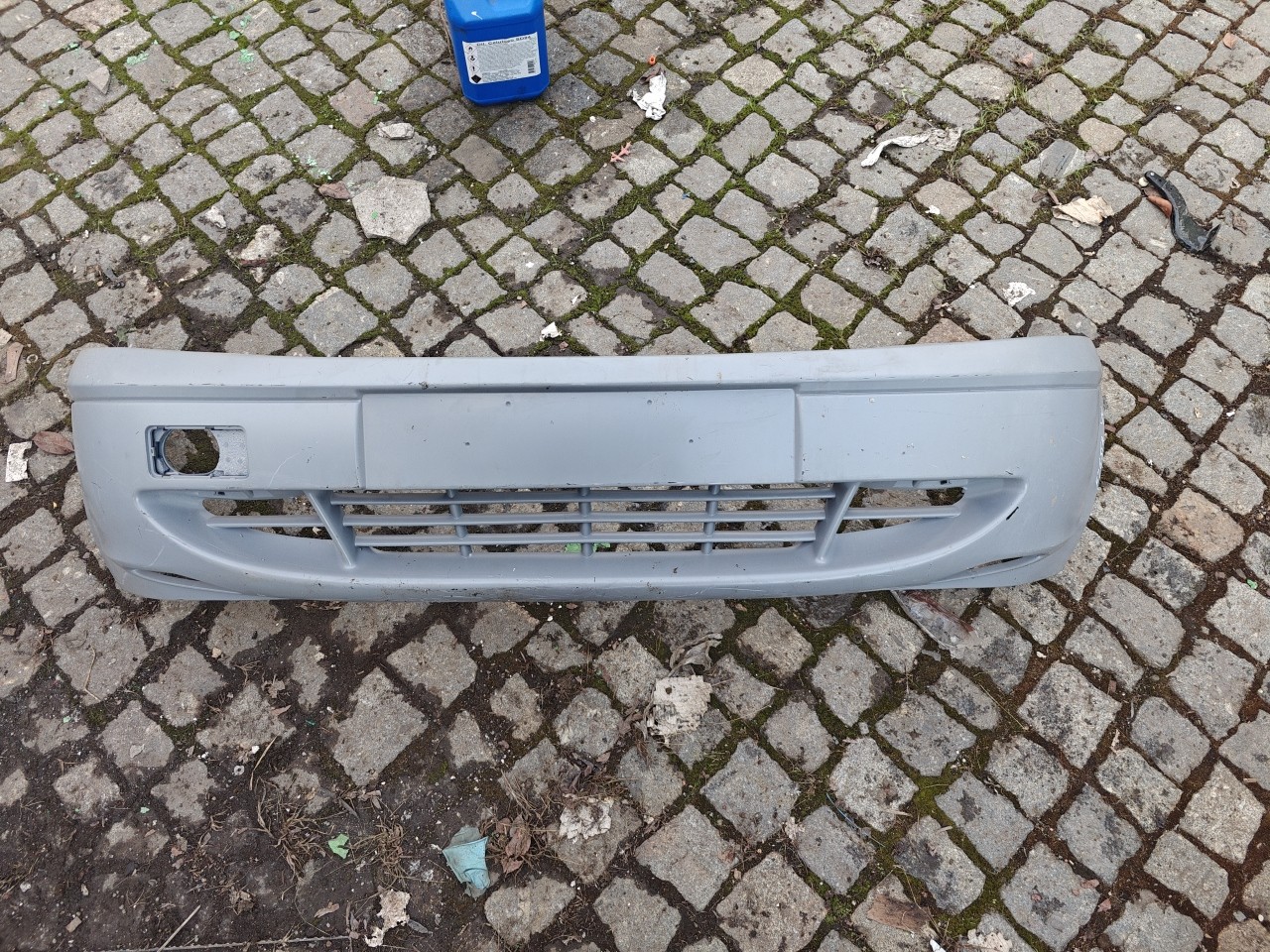 Parachoques Frente / Para Choques Frontal nu FORD FIESTA Caixa (J5_, J3_) | 96 - 