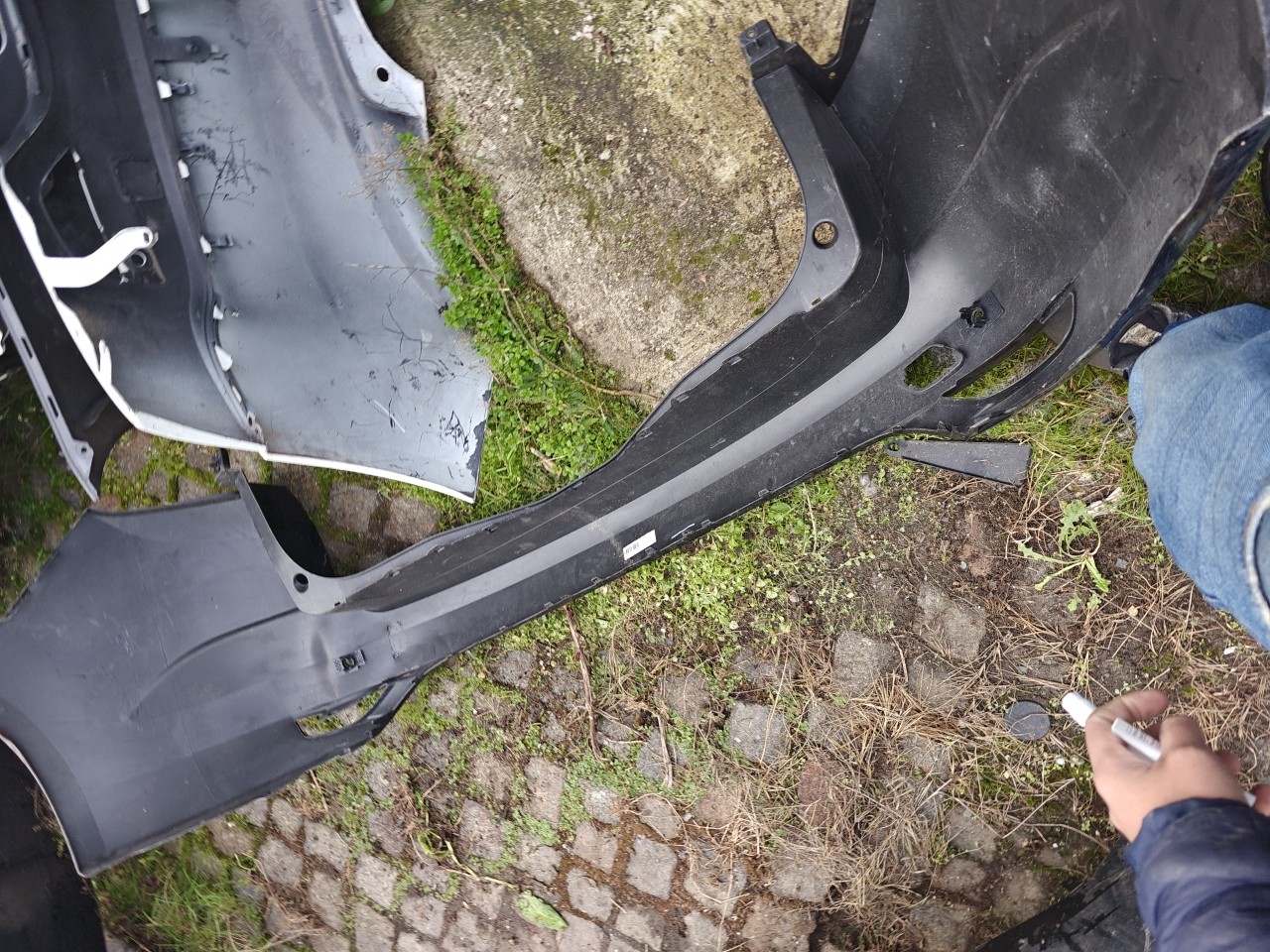 Parachoques Trás / Para Choques traseiro nu RENAULT MEGANE IV Hatchback (B9A/M/N_) | 15 -  Imagem-17