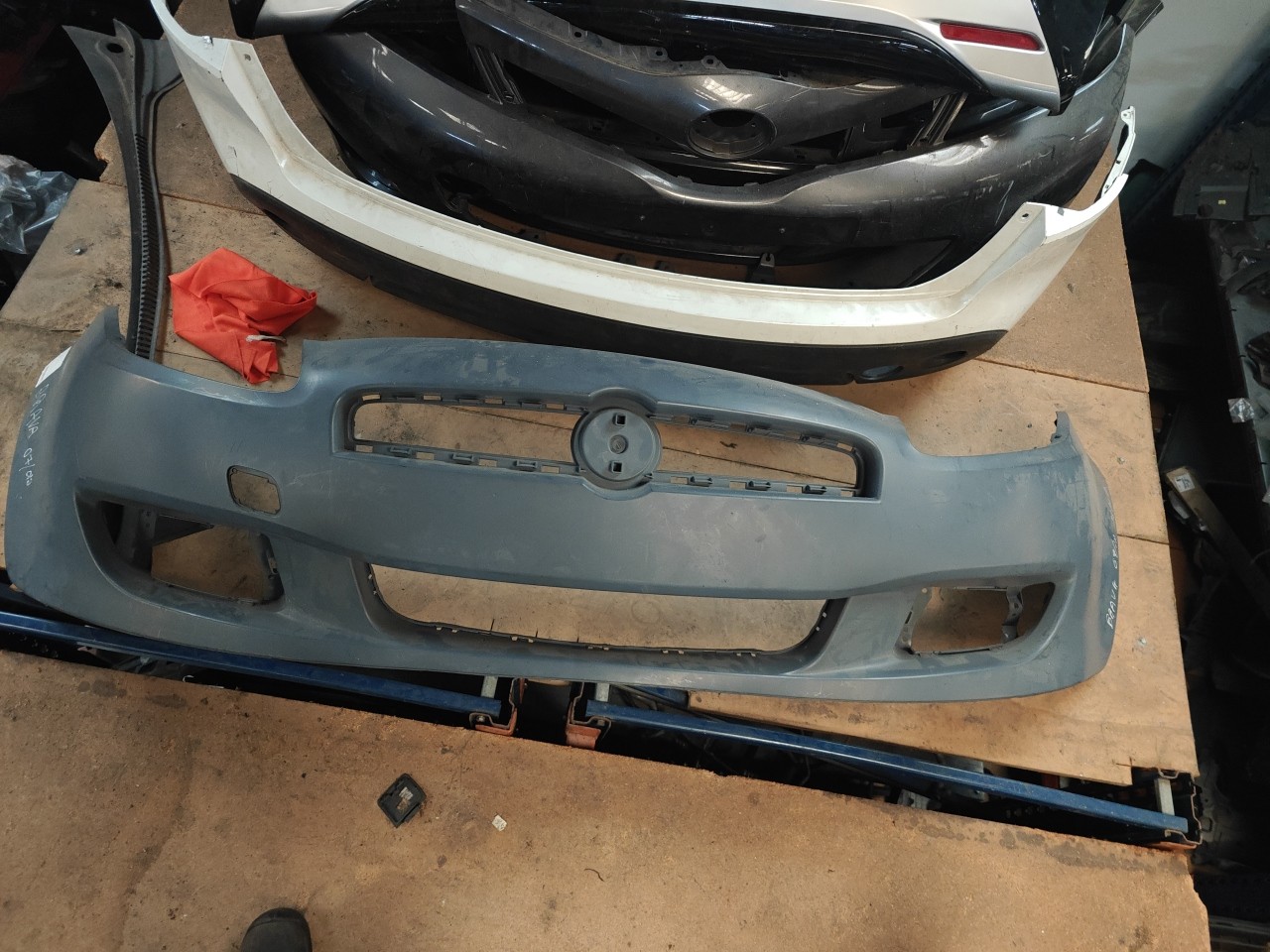 Parachoques Frente / Para Choques Frontal nu FIAT BRAVO II (198_) | 06 -  Imagem-0 Parachoques Frente / Para Choques Frontal nu FIAT BRAVO II (198_) | 06 -  Imagem-0