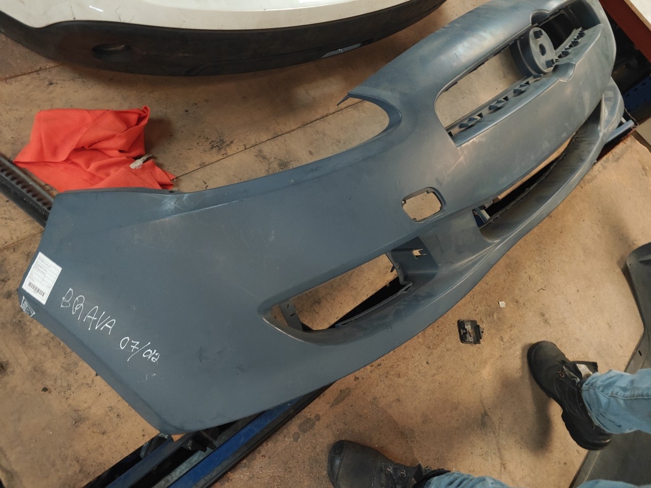 Parachoques Frente / Para Choques Frontal nu FIAT BRAVO II (198_) | 06 -  Imagem-1 Parachoques Frente / Para Choques Frontal nu FIAT BRAVO II (198_) | 06 -  Imagem-1