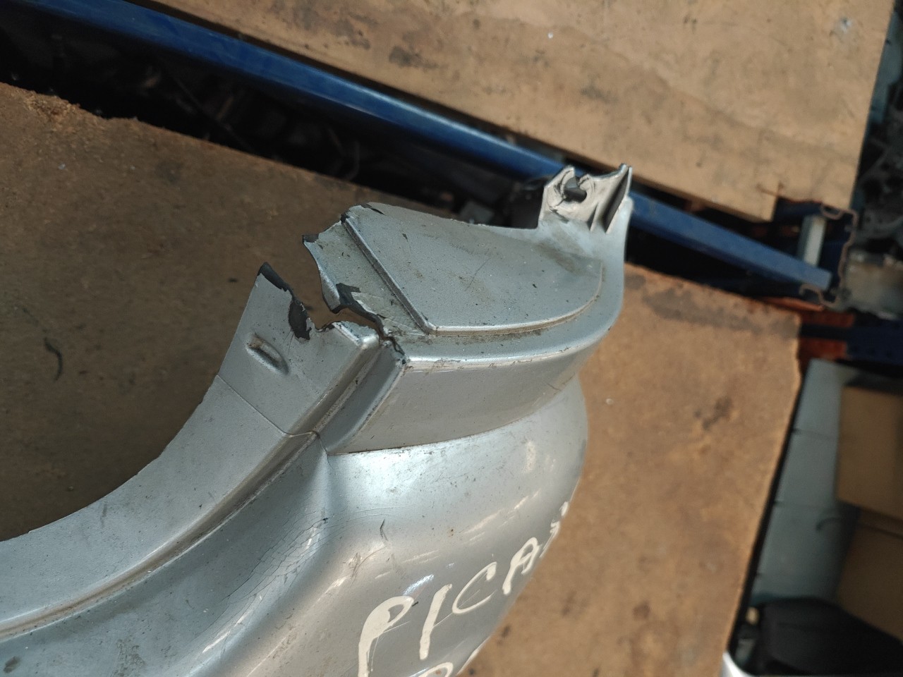 Parachoques Trás / Para Choques traseiro nu CITROEN XSARA PICASSO (N68) | 99 - 12 Imagem-4 Parachoques Trás / Para Choques traseiro nu CITROEN XSARA PICASSO (N68) | 99 - 12 Imagem-4