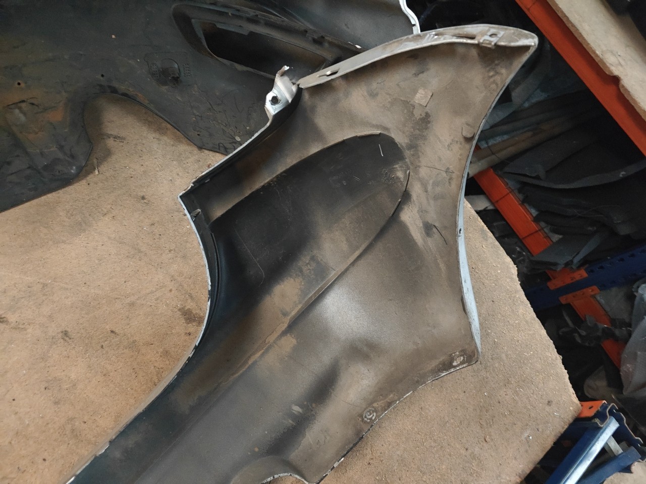 Parachoques Trás / Para Choques traseiro nu CITROEN XSARA PICASSO (N68) | 99 - 12 Imagem-5 Parachoques Trás / Para Choques traseiro nu CITROEN XSARA PICASSO (N68) | 99 - 12 Imagem-5