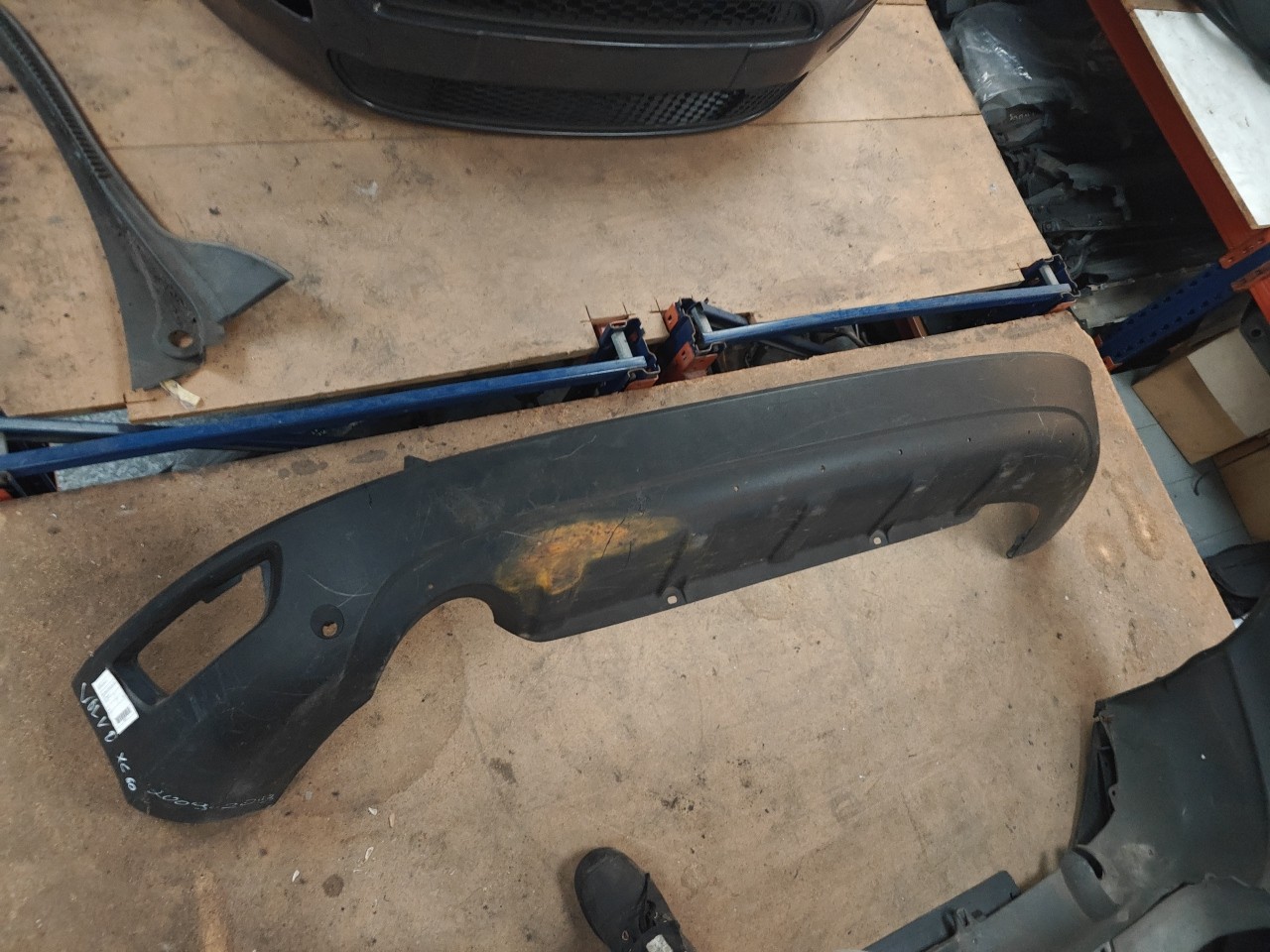 Parte de Baixo do Parachoques Tras VOLVO XC60 (156) | 08 - 