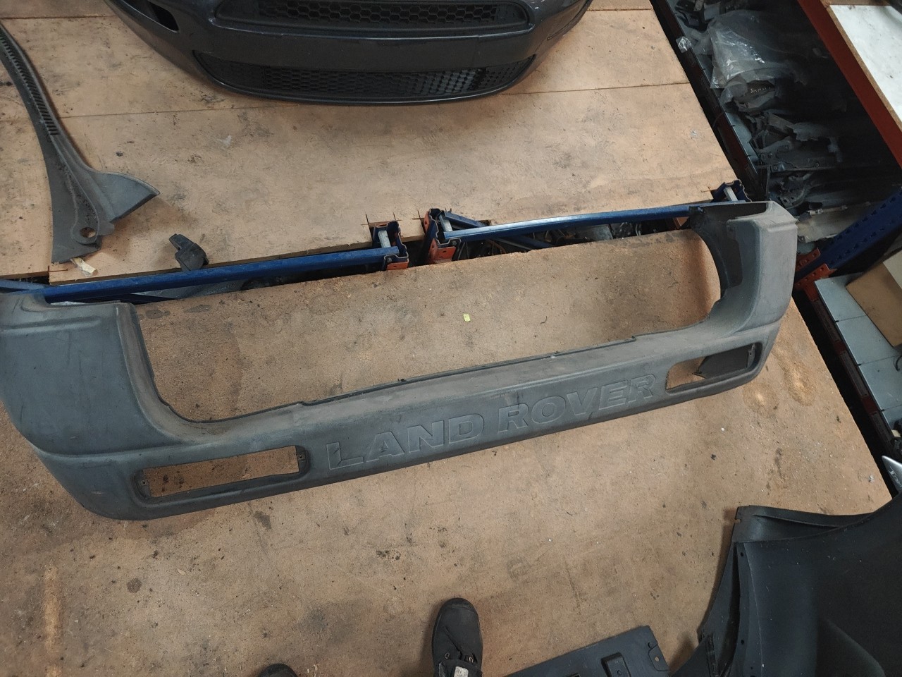Parachoques Trás / Para Choques traseiro nu LAND ROVER FREELANDER (L314) | 98 - 06