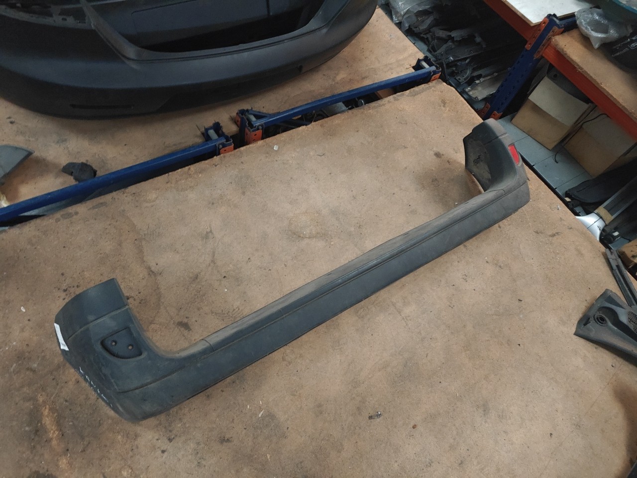 Parachoques Trás / Para Choques traseiro nu RENAULT KANGOO (KC0/1_) | 97 - 
