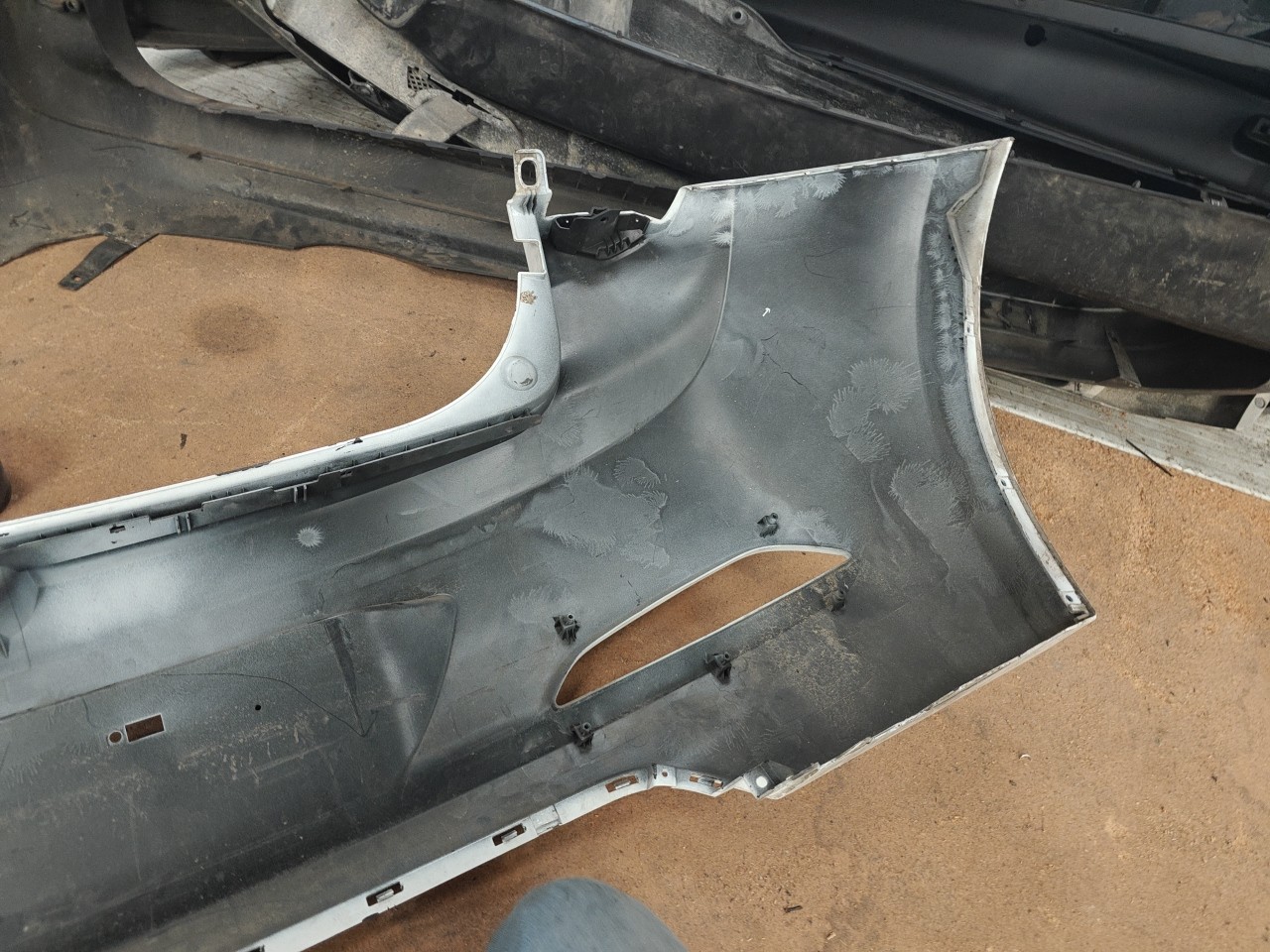 Parachoques Trás / Para Choques traseiro nu HYUNDAI i20 (PB, PBT) | 08 -  Imagem-7 Parachoques Trás / Para Choques traseiro nu HYUNDAI i20 (PB, PBT) | 08 -  Imagem-7