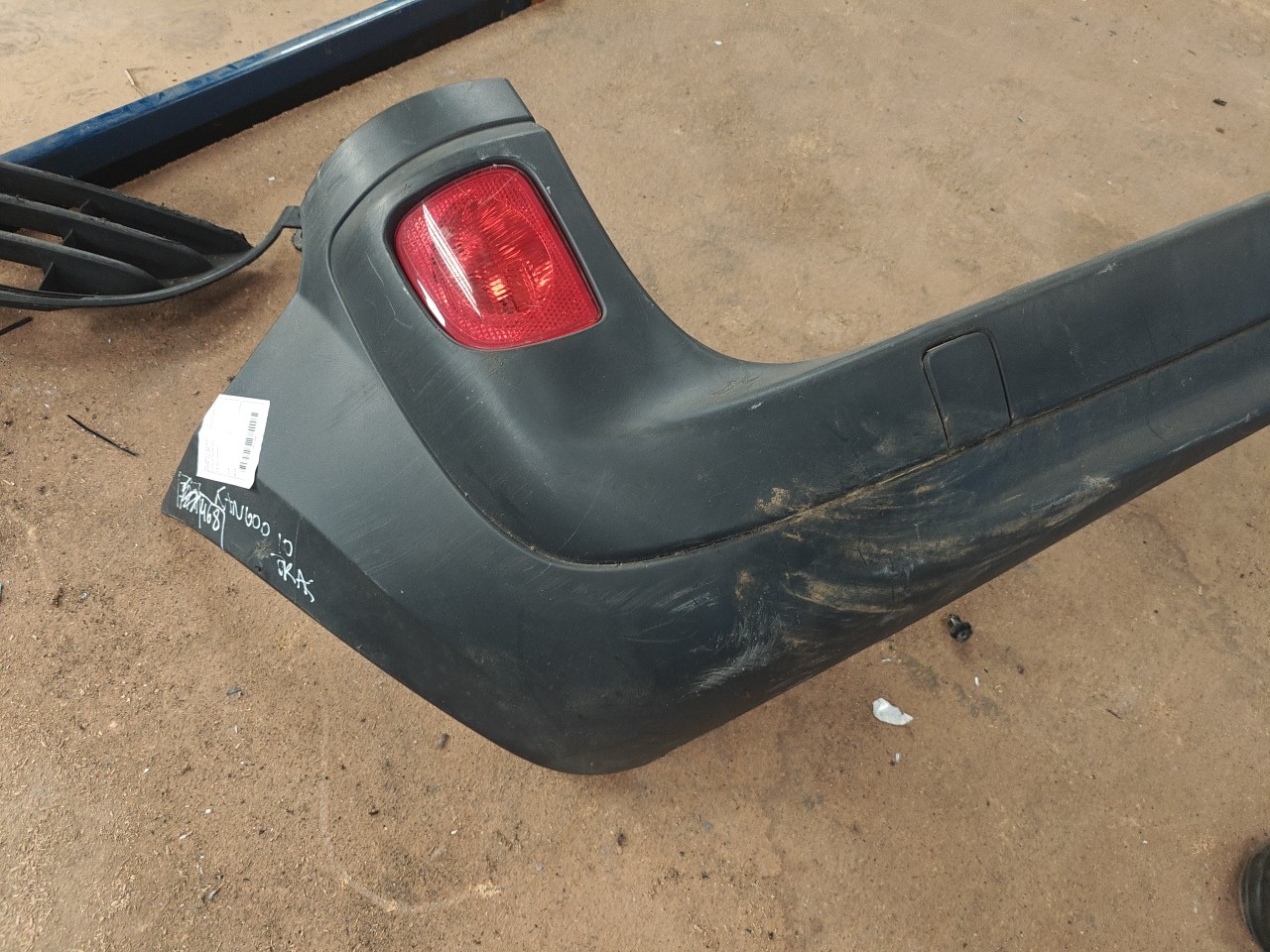 Parachoques Trás / Para Choques traseiro nu RENAULT KANGOO / GRAND KANGOO (KW0/1_) | 08 -  Imagem-1