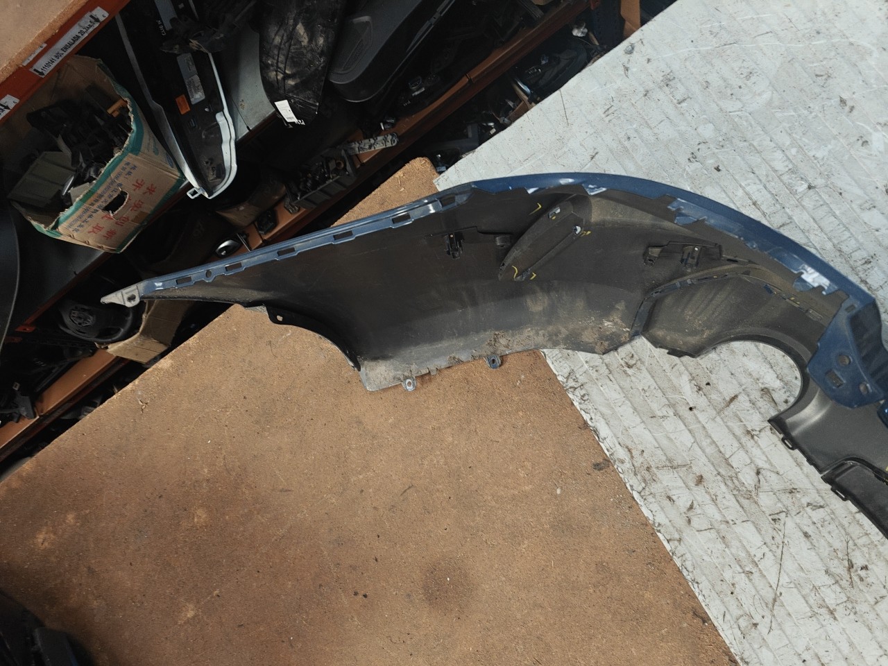 Parachoques Trás / Para Choques traseiro nu RENAULT Clio II (BB0/1/2_, CB0/1/2_) Imagem-9