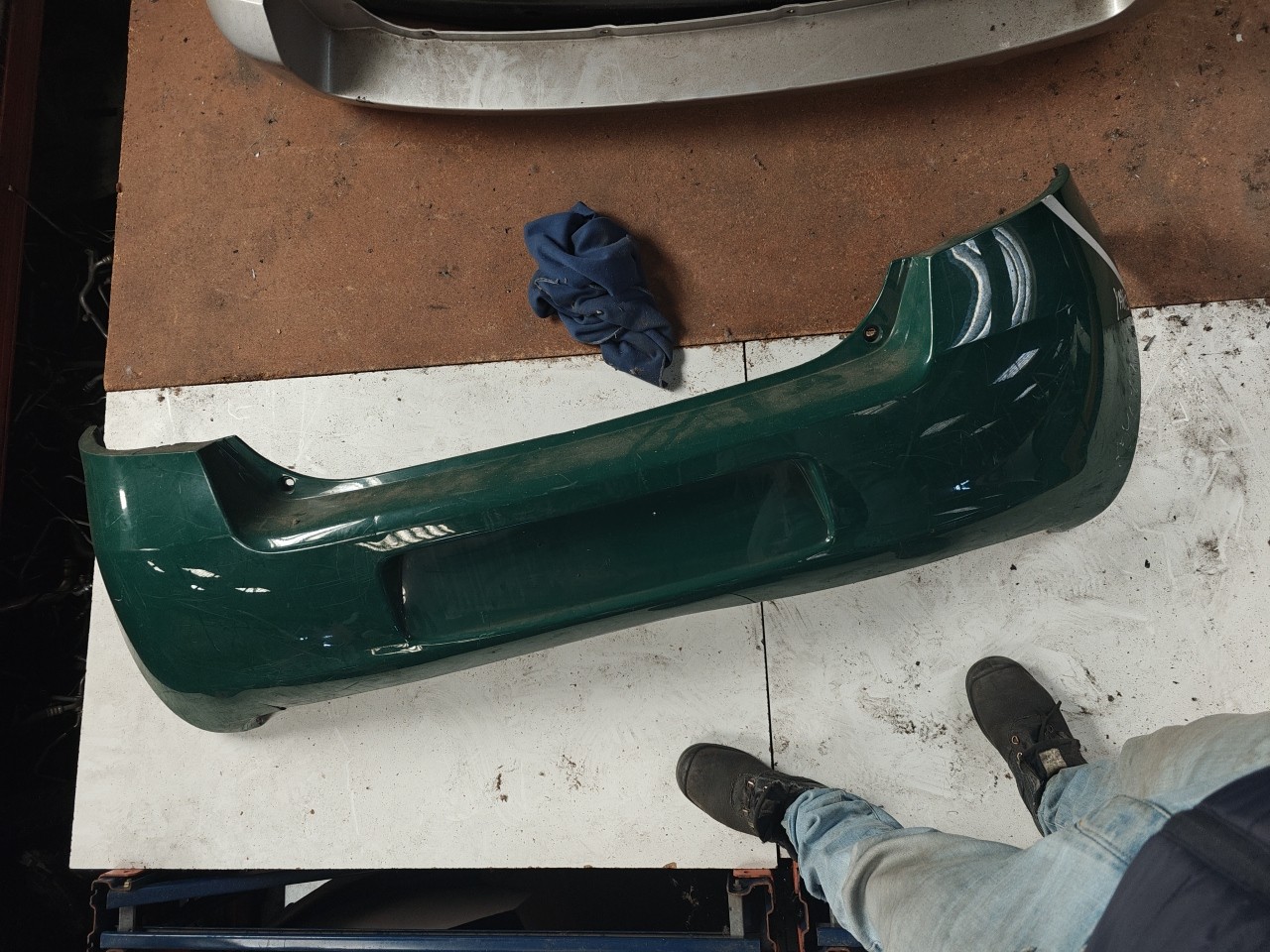 Parachoques Trás / Para Choques traseiro nu TOYOTA YARIS (_P1_) | 99 - 05