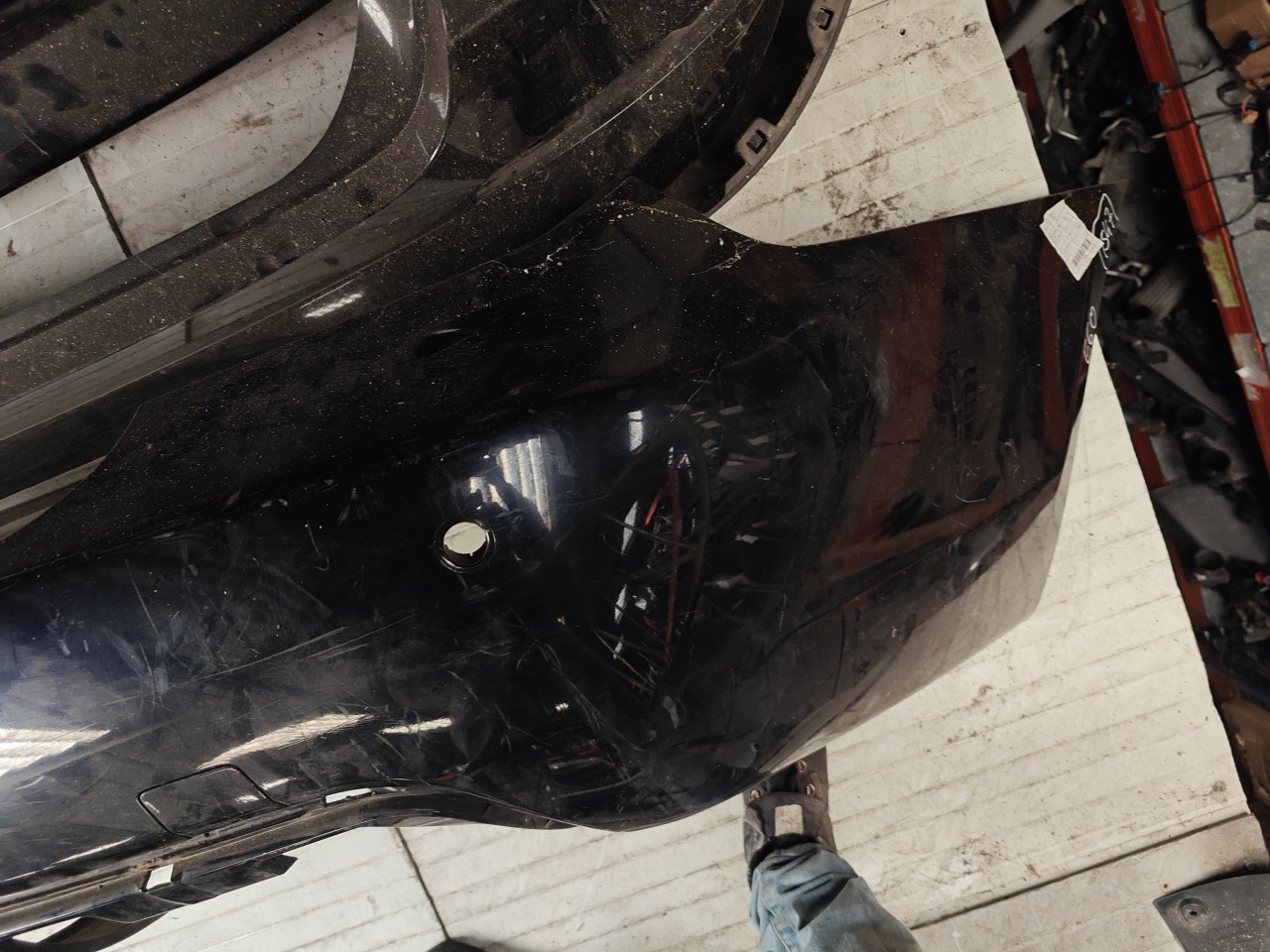 Parachoques Trás / Para Choques traseiro nu BMW 5 (E60) | 01 - 10 Imagem-1 Parachoques Trás / Para Choques traseiro nu BMW 5 (E60) | 01 - 10 Imagem-1