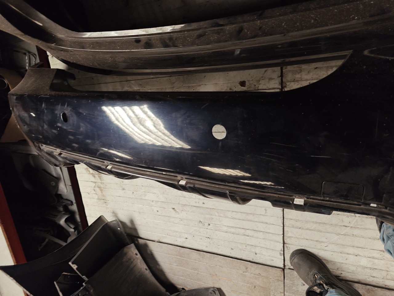 Parachoques Trás / Para Choques traseiro nu BMW 5 (E60) | 01 - 10 Imagem-3 Parachoques Trás / Para Choques traseiro nu BMW 5 (E60) | 01 - 10 Imagem-3