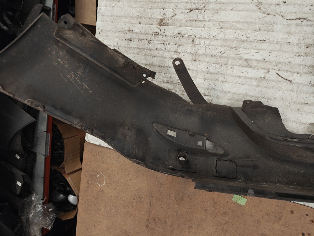Parachoques Trás / Para Choques traseiro nu RENAULT MEGANE III Hatchback (BZ0/1_) | 08 -  Imagem-7