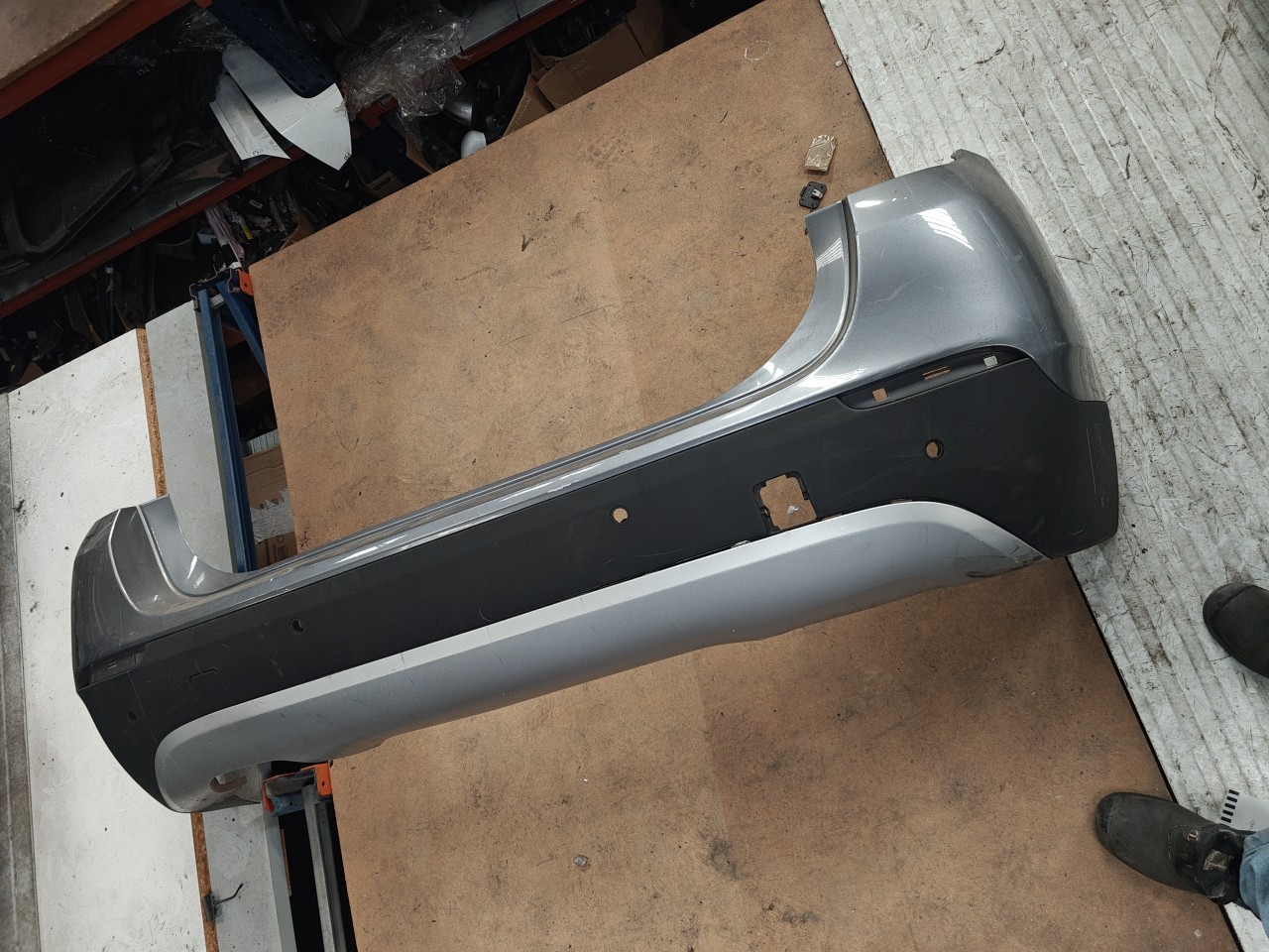 Parachoques Trás / Para Choques traseiro nu BMW X1 (E84) | 09 - 15