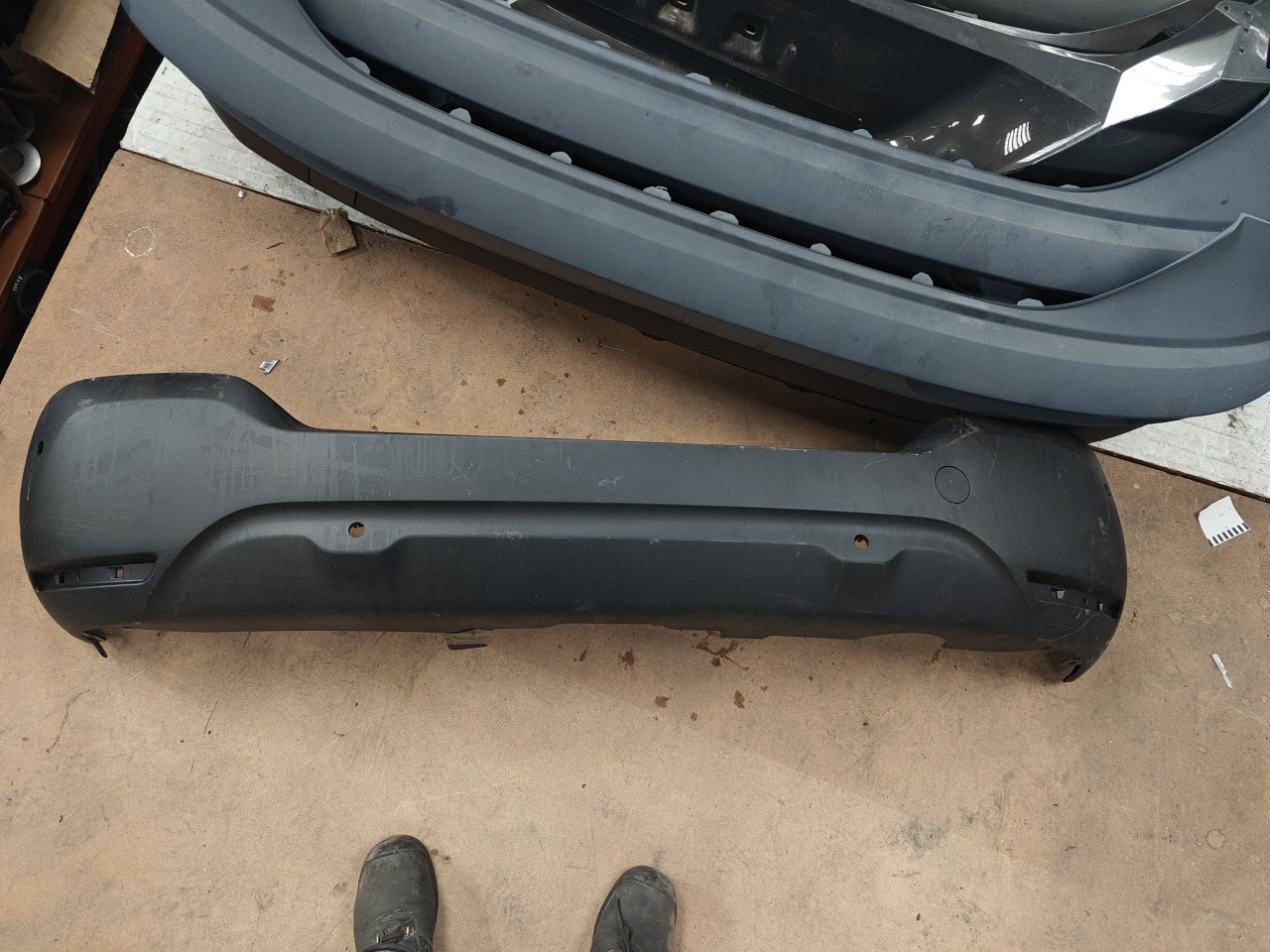 Parachoques Trás / Para Choques traseiro nu CITROEN C4 CACTUS | 14 - 