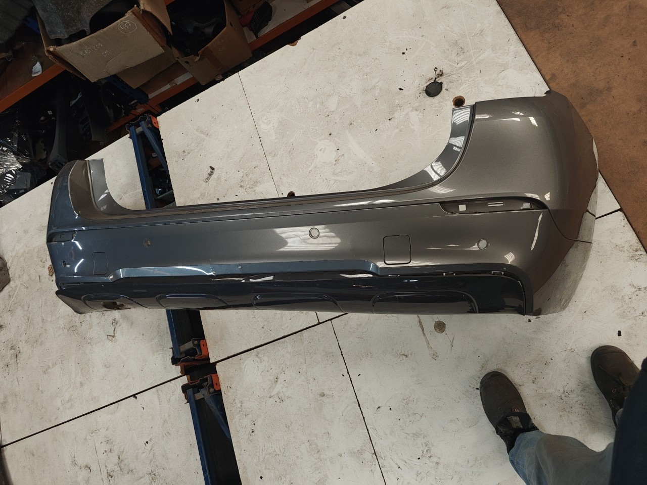 Parachoques Trás / Para Choques traseiro nu BMW X1 (E84) | 09 - 15