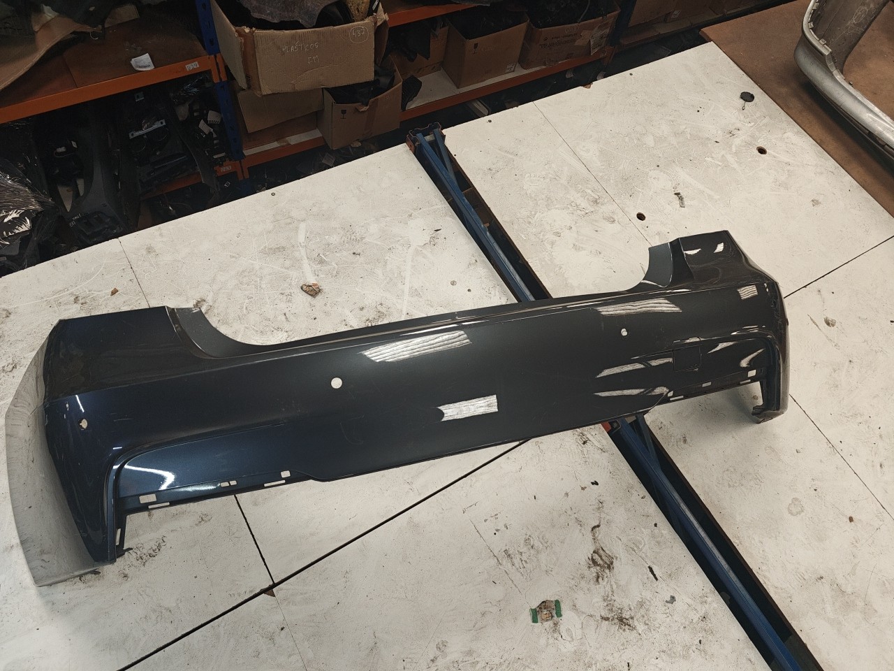 Parachoques Trás / Para Choques traseiro nu BMW 3 (F30, F80) | 11 - 18