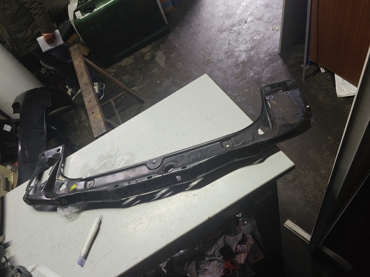 Chapa dos Fechos do Capot BMW 3 (F30, F80) | 11 - 18
