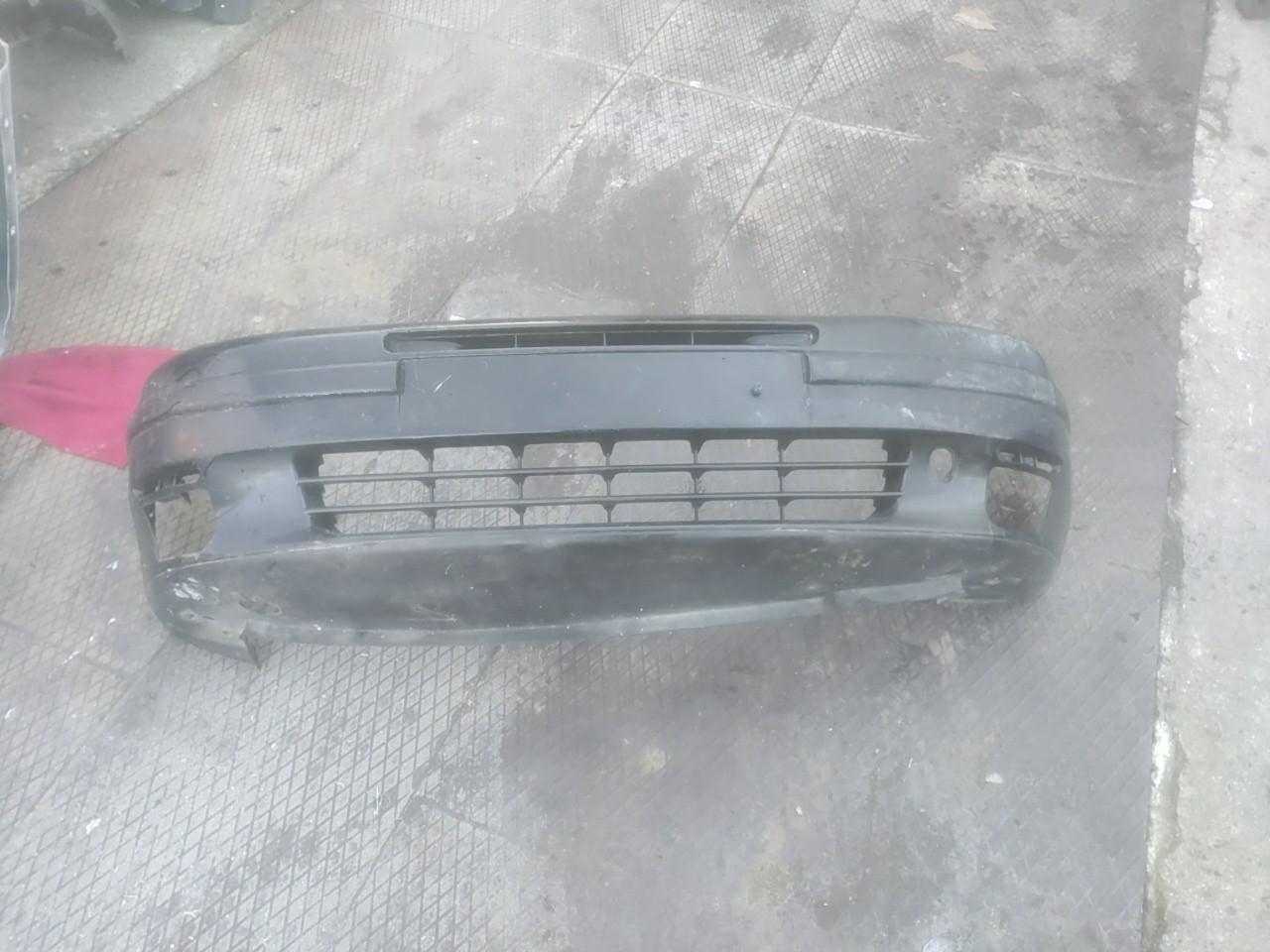 Parachoques Frente / Para Choques Frontal nu FIAT PUNTO (188_) | 99 - 12