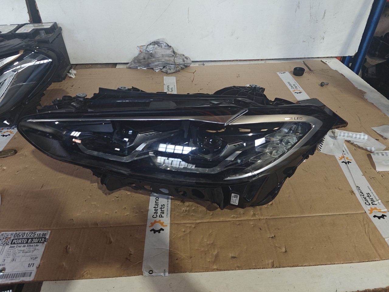 Farol Frente Esquerdo / Otica Esquerda RENAULT Clio II (BB0/1/2_, CB0/1/2_)
