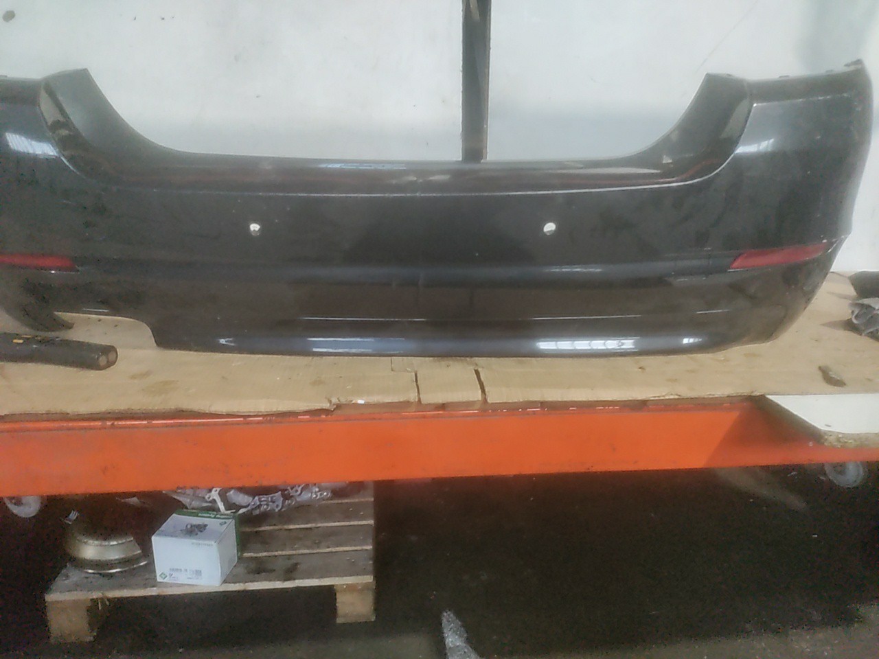 Parachoques Trás / Para Choques traseiro nu BMW 5 (F10) | 09 - 16