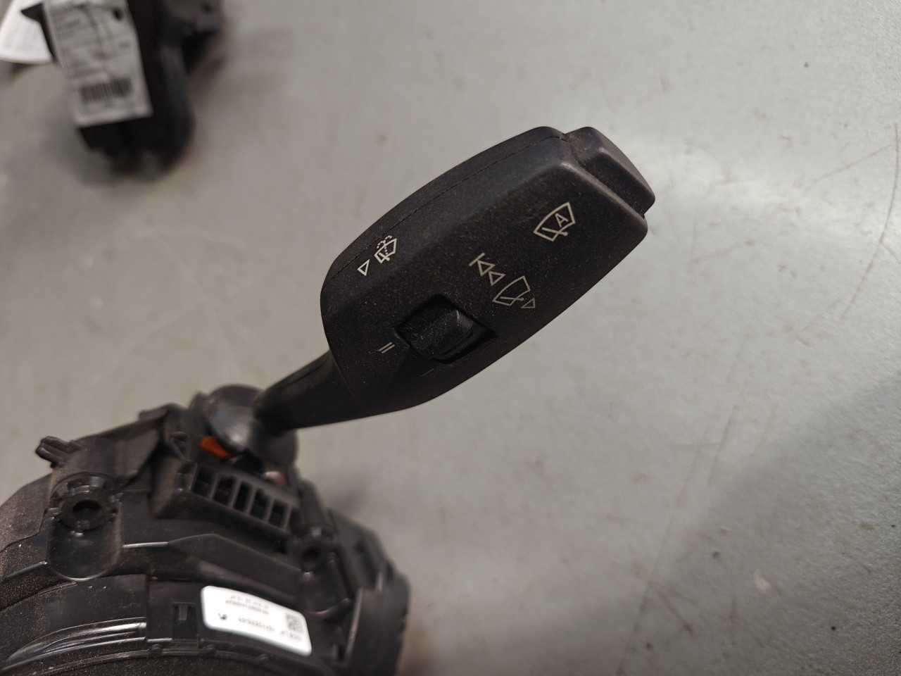 Fita de Airbag com Comutador luzes e limpa vidros BMW 3 (F30, F80) | 11 - 18 Imagem-3