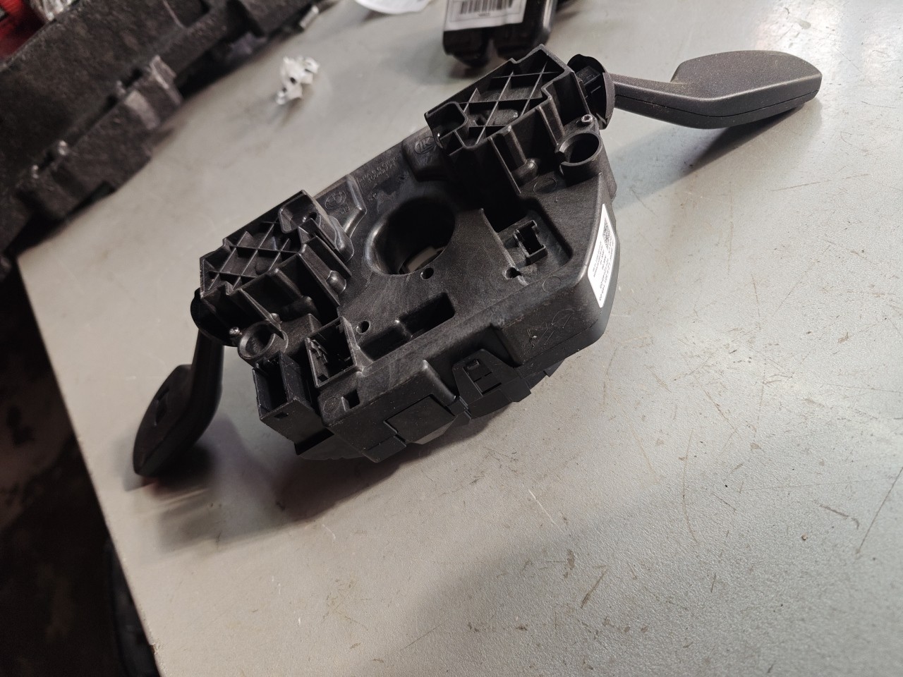 Fita de Airbag com Comutador luzes e limpa vidros BMW 3 (F30, F80) | 11 - 18 Imagem-9