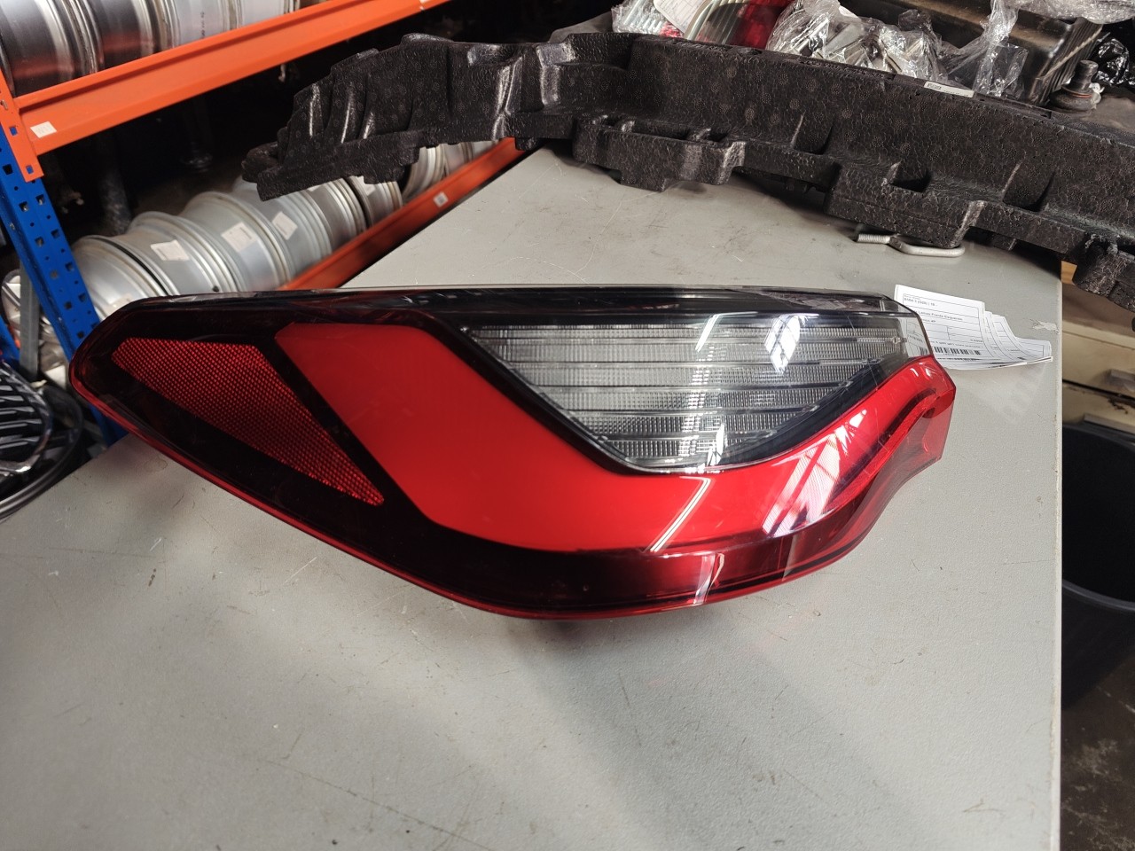 Farolim Esquerdo Painel Lanterna Esquerda Ilharga RENAULT Clio II (BB0/1/2_, CB0/1/2_)