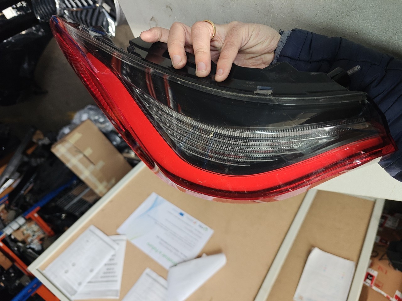 Farolim Esquerdo Painel Lanterna Esquerda Ilharga RENAULT Clio II (BB0/1/2_, CB0/1/2_) Imagem-14