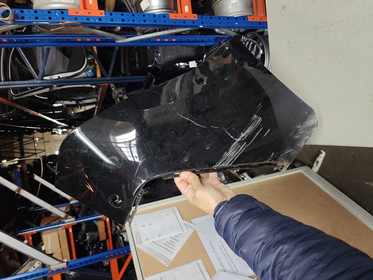 Friso do Parachoques Tras BMW iX i20