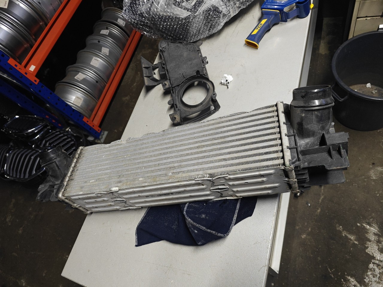 Radiador de Intercooler BMW 3 (G20) | 18 - 
