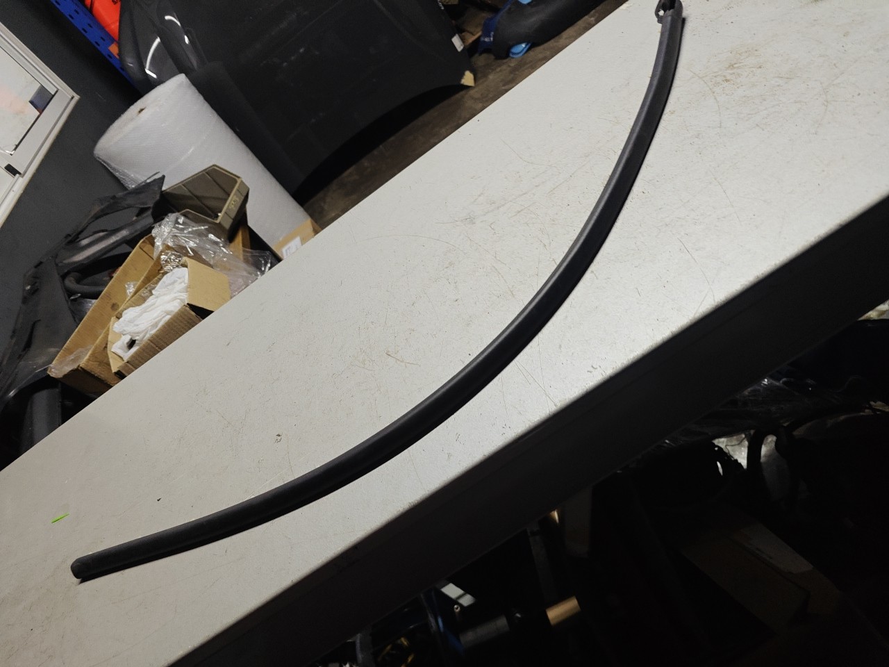 Borracha de Vedação do Capot BMW i7 G70