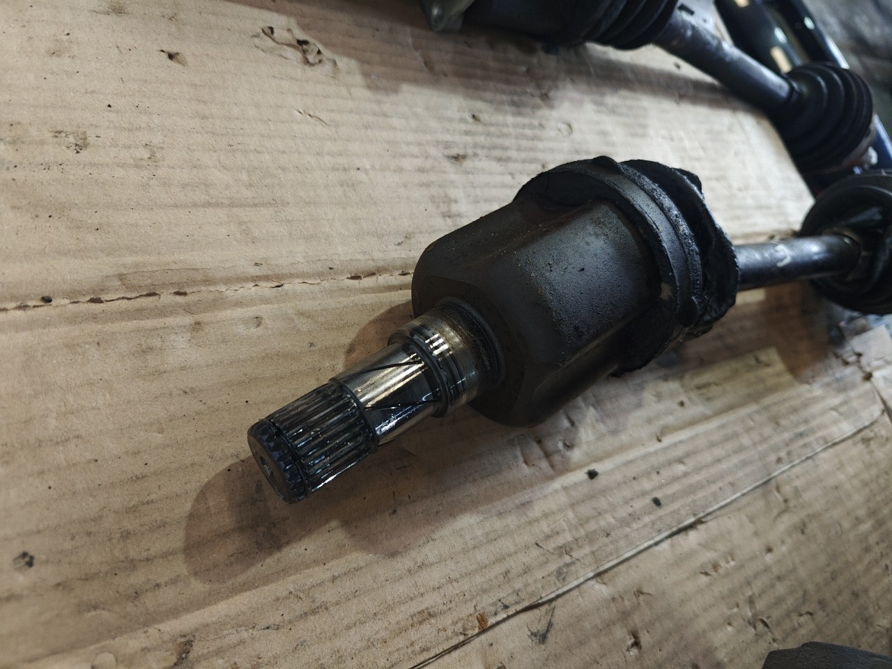 Transmissão Frente Esquerda FIAT GRANDE PUNTO (199_) | 05 -  Imagem-2 Transmissão Frente Esquerda FIAT GRANDE PUNTO (199_) | 05 -  Imagem-2