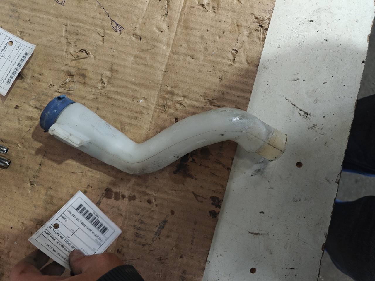 Tubo do deposito de agua do limpa vidros FIAT GRANDE PUNTO (199_) | 05 - 