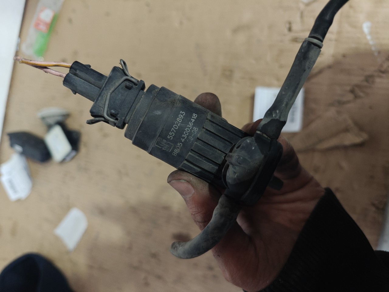 Motor do deposito de agua do Limpa Vidros FIAT GRANDE PUNTO (199_) | 05 - 