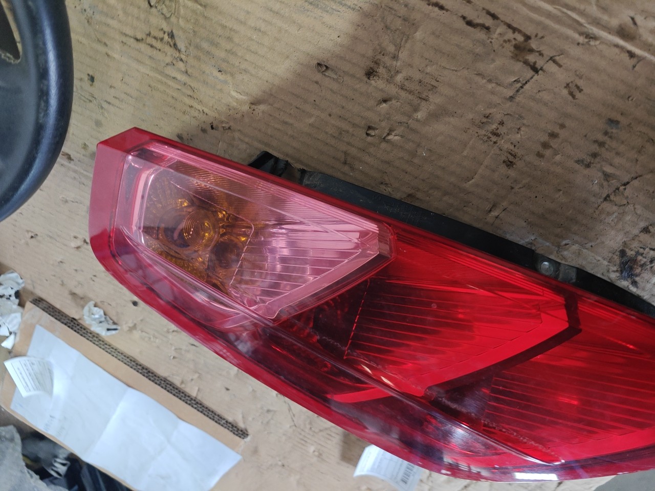 Farolim Esquerdo Painel Lanterna Esquerda Ilharga FIAT GRANDE PUNTO (199_) | 05 -  Imagem-3 Farolim Esquerdo Painel Lanterna Esquerda Ilharga FIAT GRANDE PUNTO (199_) | 05 -  Imagem-3