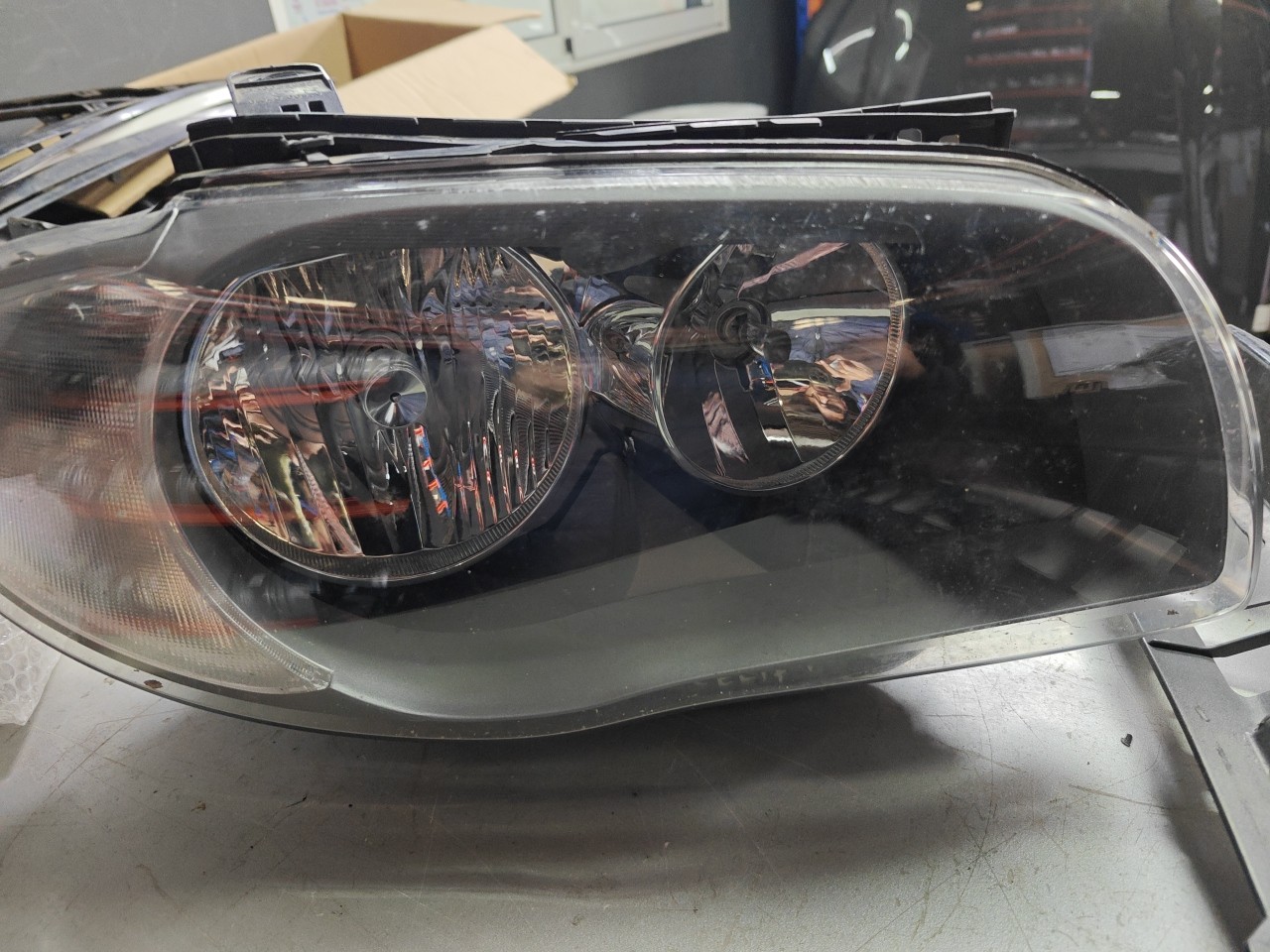 Farol Frente Direito / Otica Direita BMW 1 (E87) | 03 - 13 Imagem-3 Farol Frente Direito / Otica Direita BMW 1 (E87) | 03 - 13 Imagem-3