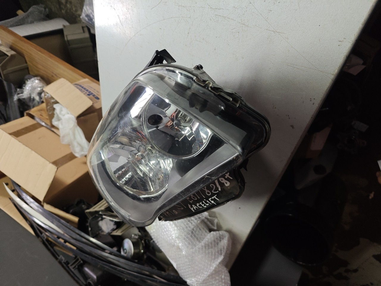 Farol Frente Direito / Otica Direita BMW 1 (E87) | 03 - 13 Imagem-5 Farol Frente Direito / Otica Direita BMW 1 (E87) | 03 - 13 Imagem-5