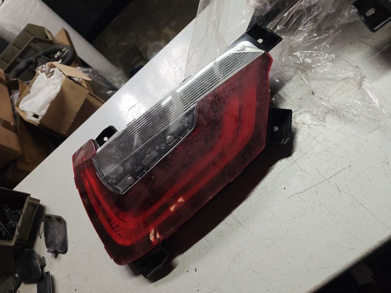 Farolim Esquerdo da Mala BMW i3 (I01) | 13 - 