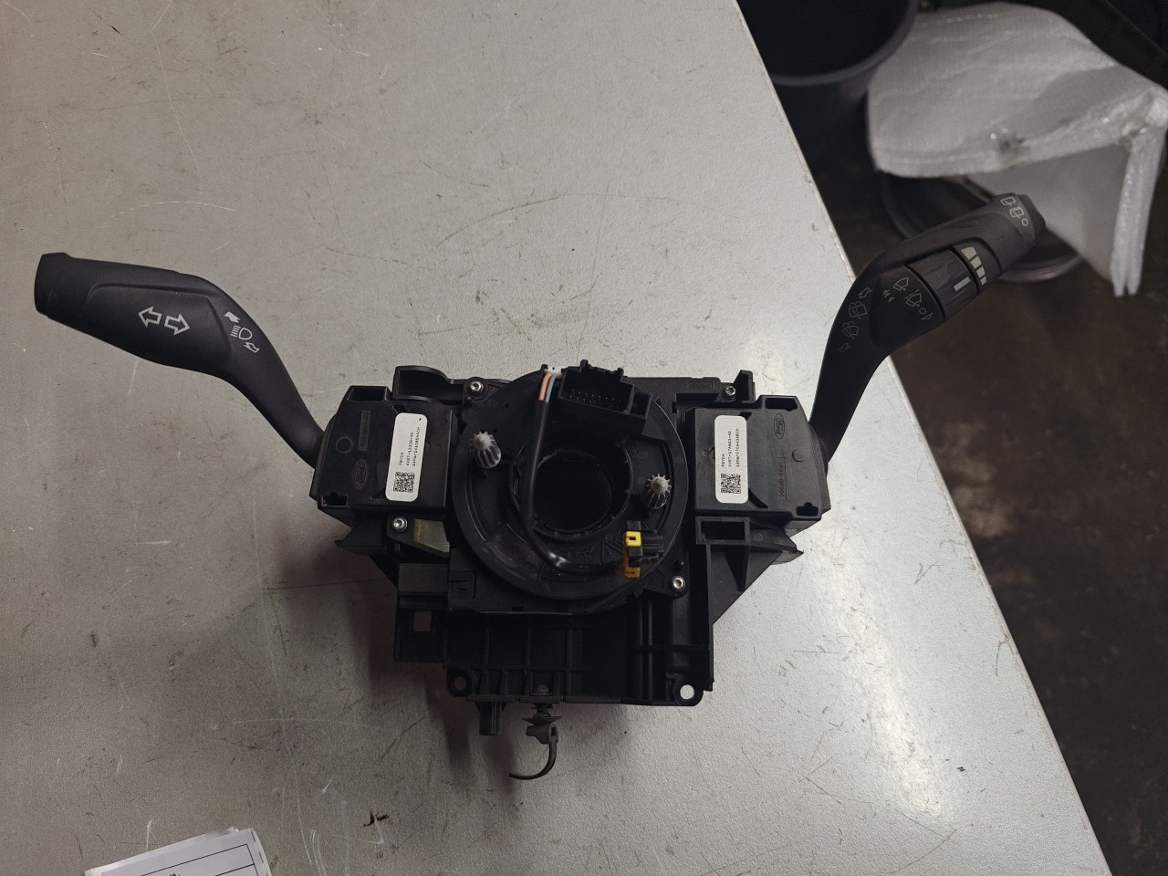 Fita de Airbag com Comutador luzes e limpa vidros FORD FOCUS III | 10 - 