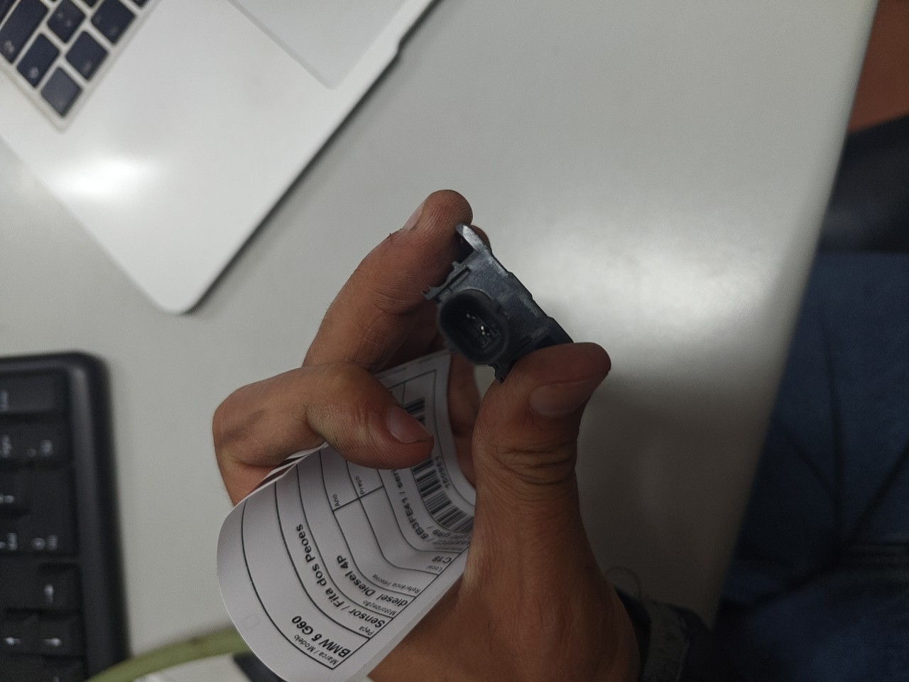 Sensor / Fita dos Peoes BMW 5 G60 Imagem-2 Sensor / Fita dos Peoes BMW 5 G60 Imagem-2