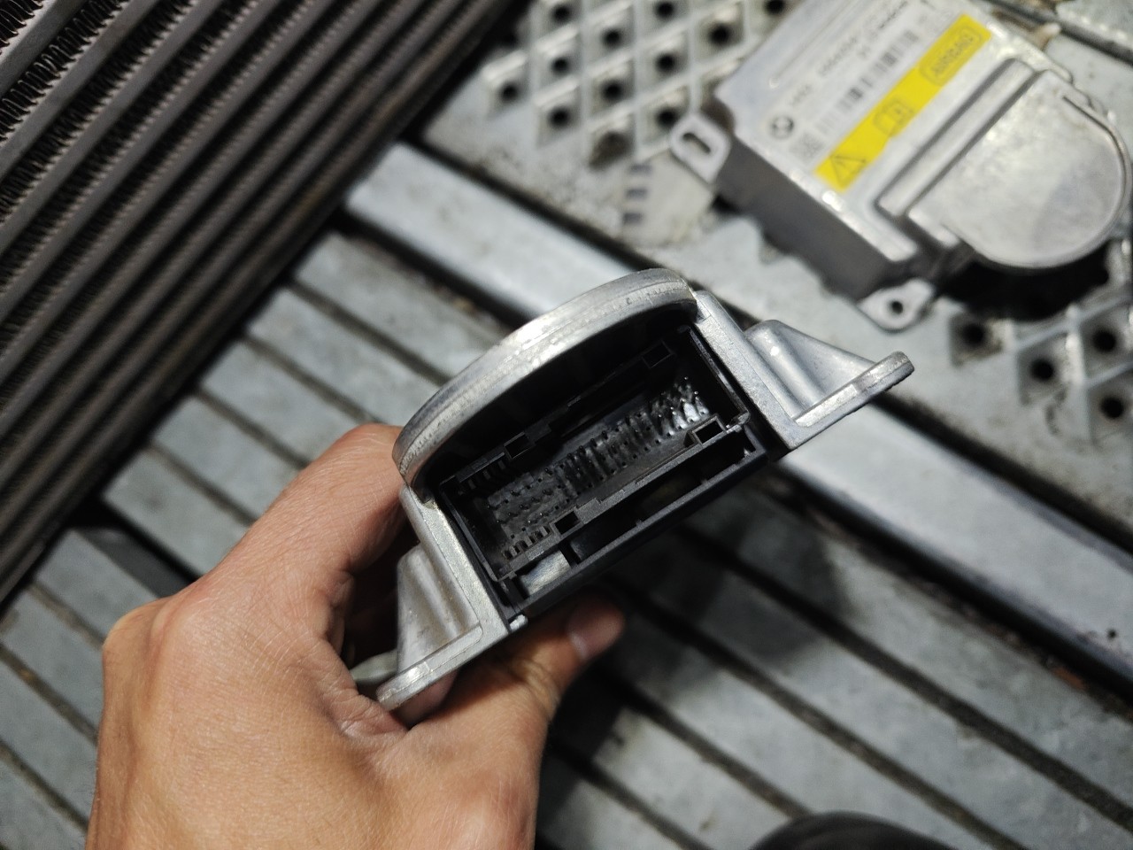 Airbag Module BMW 1 (F20) | 11 - 19 Imagem-2