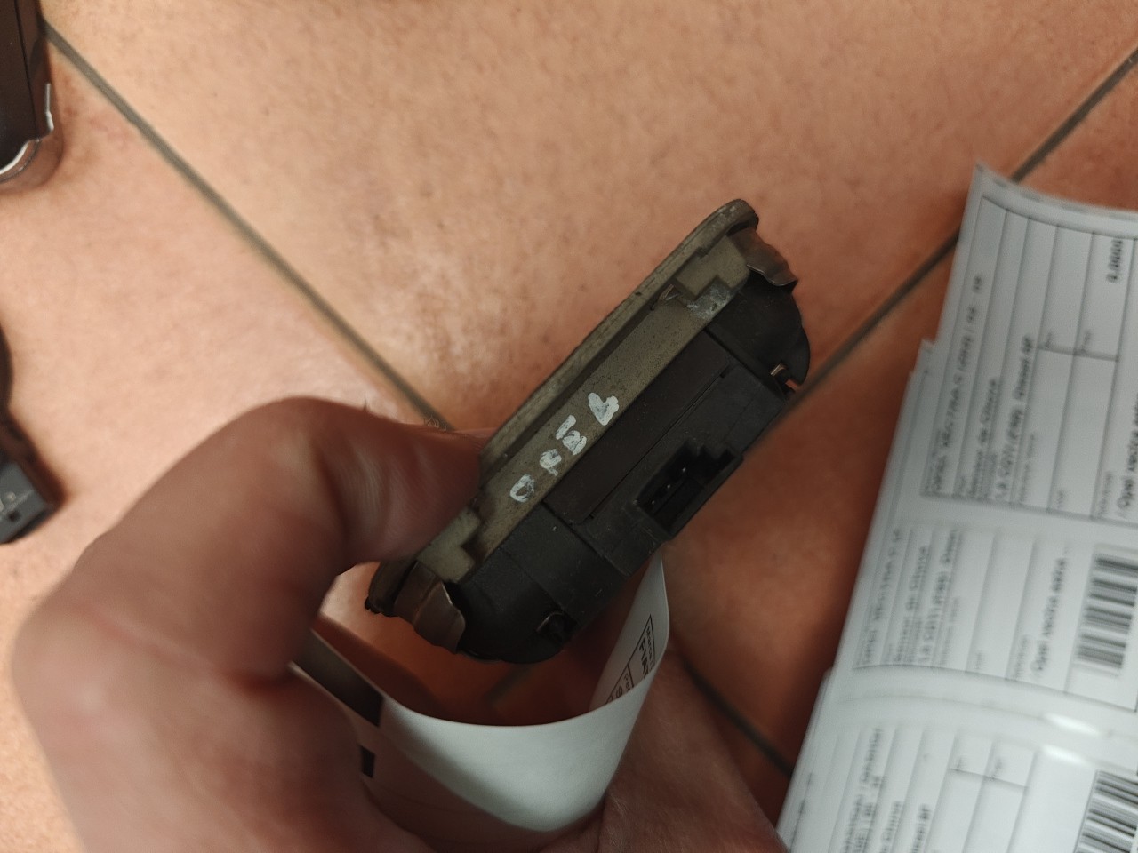 Sensor de Chuva FIAT 500 (312_) | 07 -  Imagem-1 Sensor de Chuva FIAT 500 (312_) | 07 -  Imagem-1