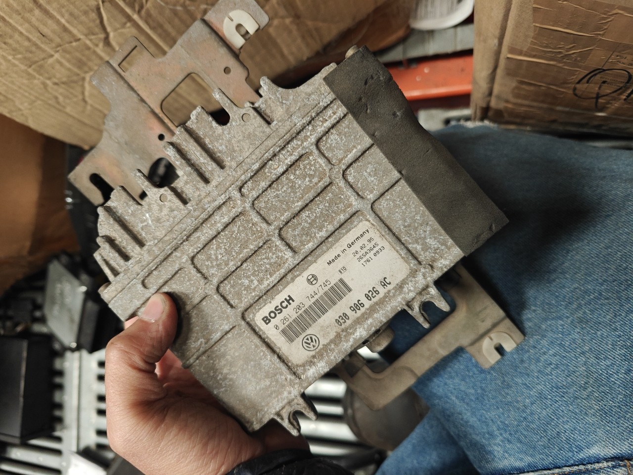 Centralina de Motor / ECU VOLKSWAGEN POLO (6N1) | 94 - 99