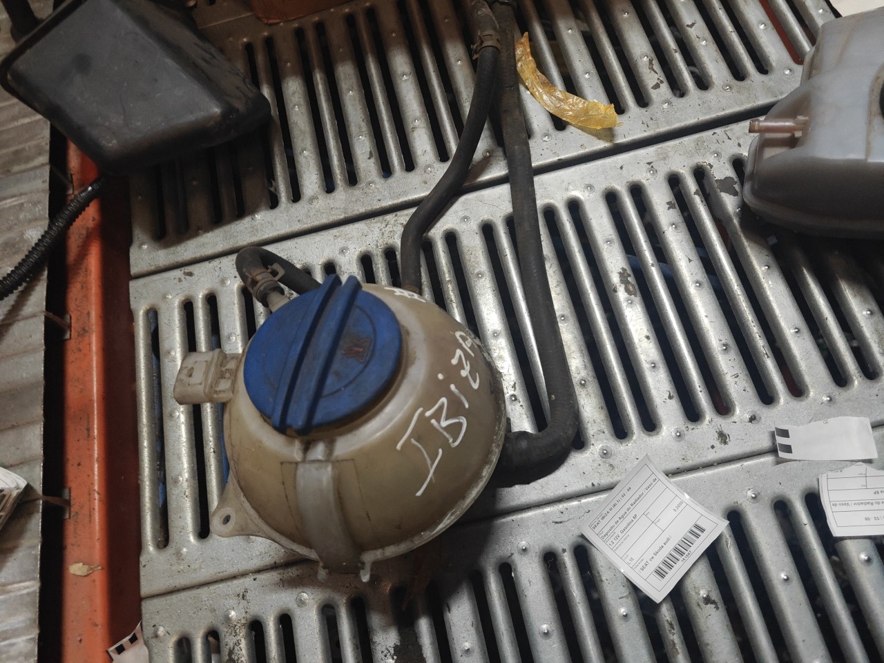 Deposito de Agua do Radiador / Vaso de Expansão SEAT IBIZA III (6L1) | 02 - 09