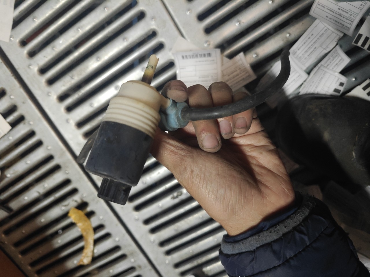 Motor do deposito de agua do Limpa Vidros SEAT IBIZA III (6L1) | 02 - 09