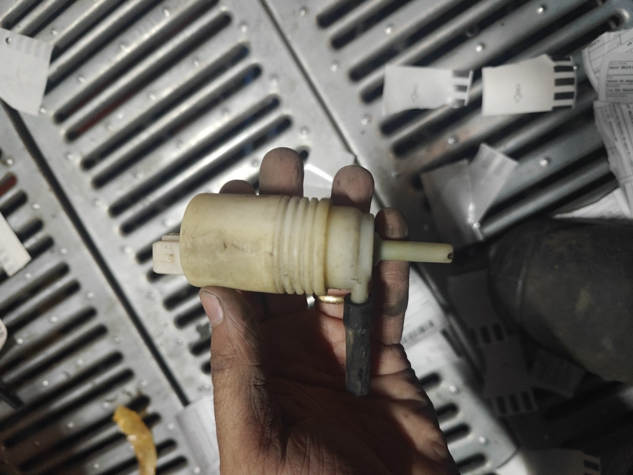 Motor do deposito de agua do Limpa Vidros SEAT IBIZA III (6L1) | 02 - 09