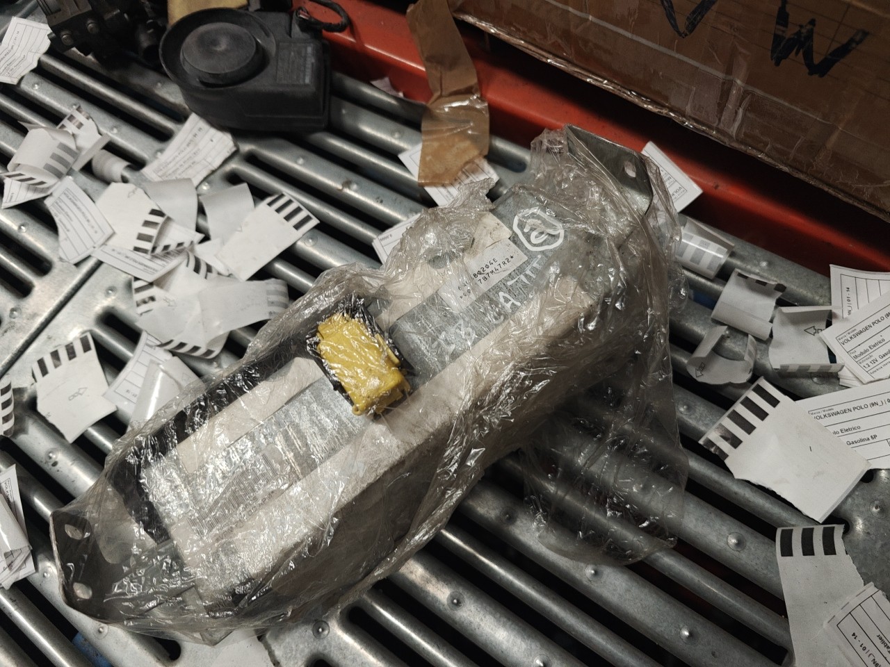 Airbag do Passageiro / Tablier VOLKSWAGEN POLO (9N_) | 01 - 14