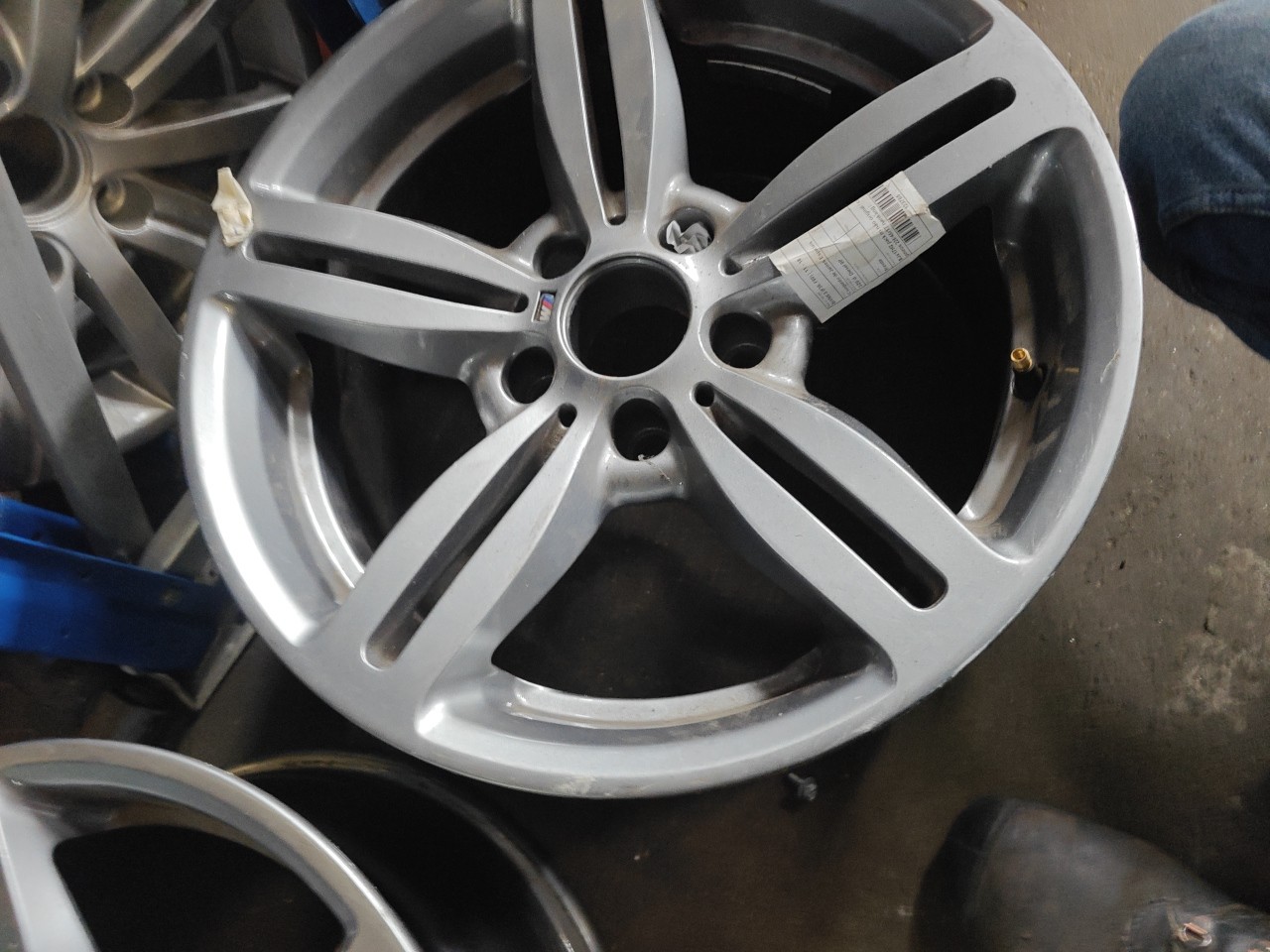 Conjunto de Jantes Especiais 17 polegadas jogo BMW 3 (F30, F80) | 11 - 18 Imagem-1