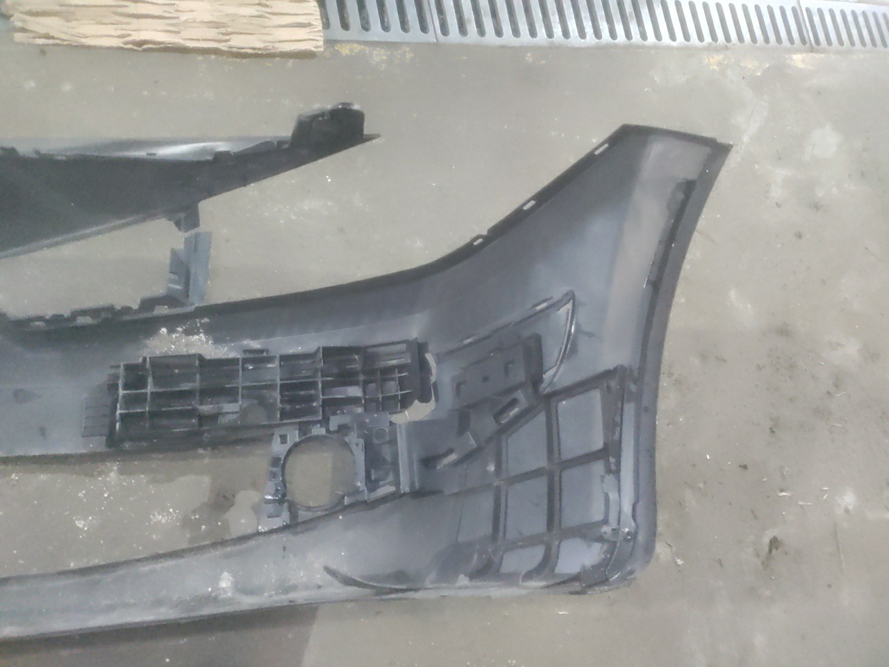 Parachoques Frente / Para Choques Frontal nu RENAULT MEGANE II (BM0/1_, CM0/1_) | 01 - 12 Imagem-17
