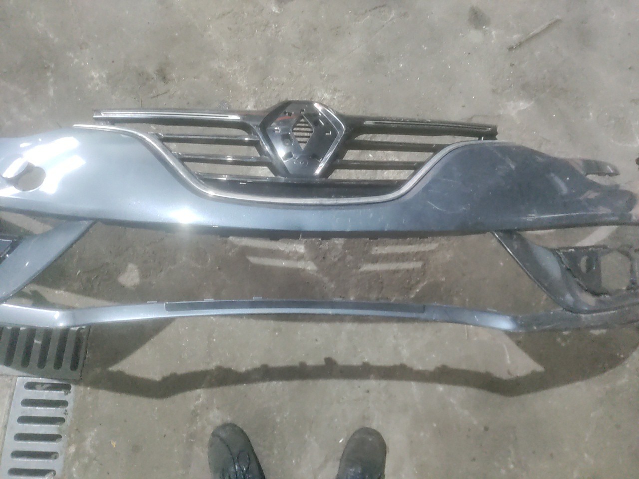Parachoques Frente / Para Choques Frontal nu RENAULT MEGANE IV Hatchback (B9A/M/N_) | 15 - 